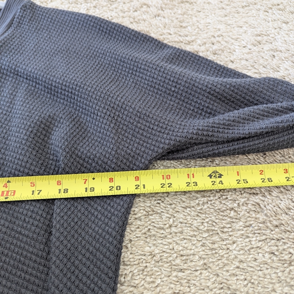 Evereve Delia Waffle Knit Surplice Pullover Top Front Wrap V-Neck - Picture 7 of 9